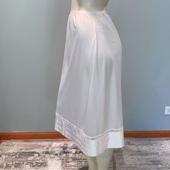 Vintage Lorraine White Long Slip Skirt Size Tall Small - Picture 8 of 12
